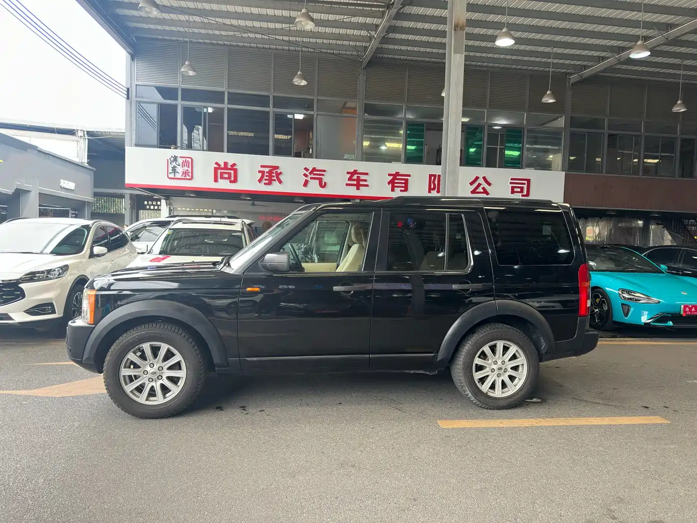Land Rover Discovery 2005 Model 4.0 SC V6 HSE фото 3