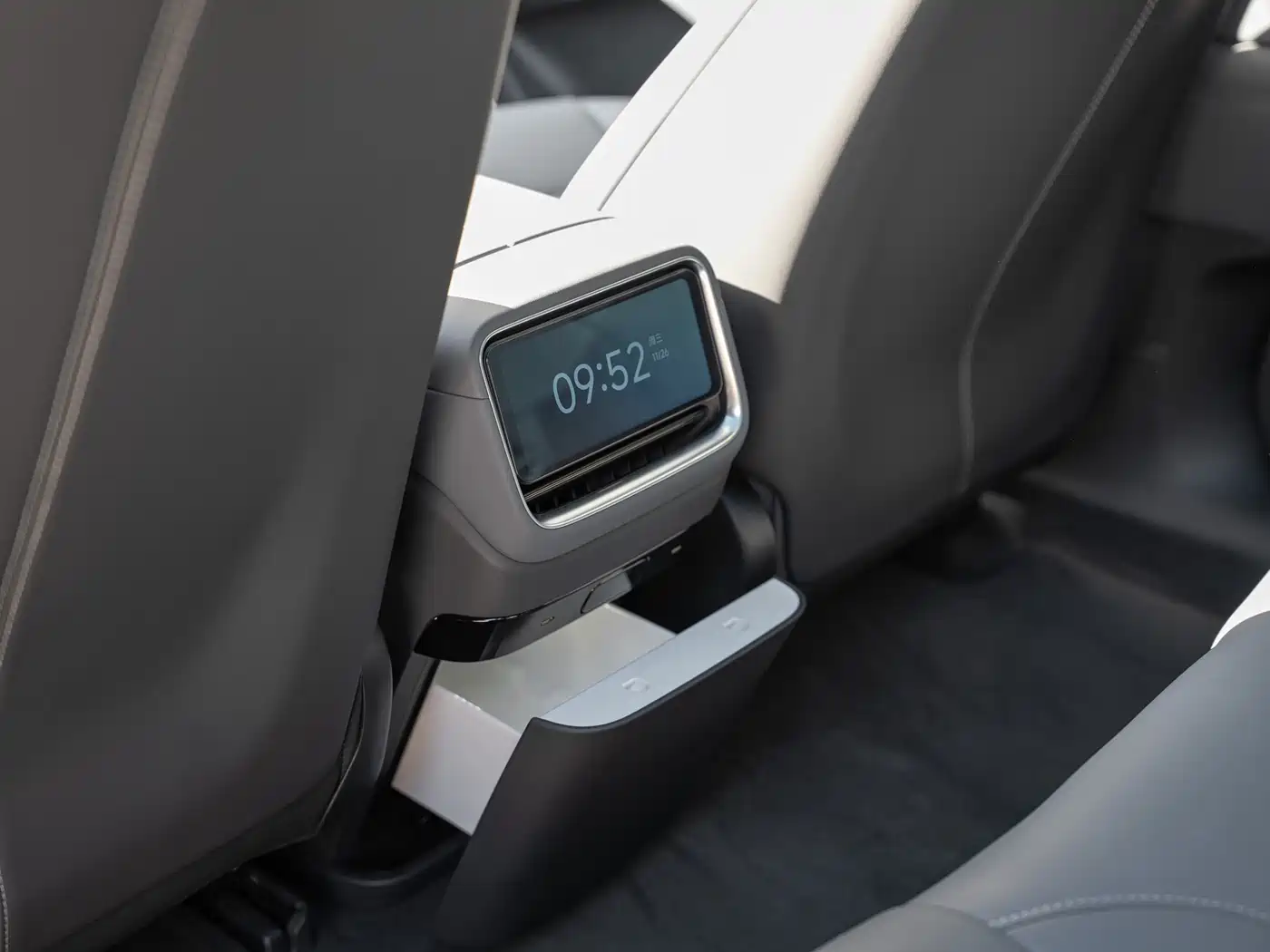Xiaomi Auto Xiaomi YU7 2025 Ultra Long Range High Performance AWD Max Edition фото 14