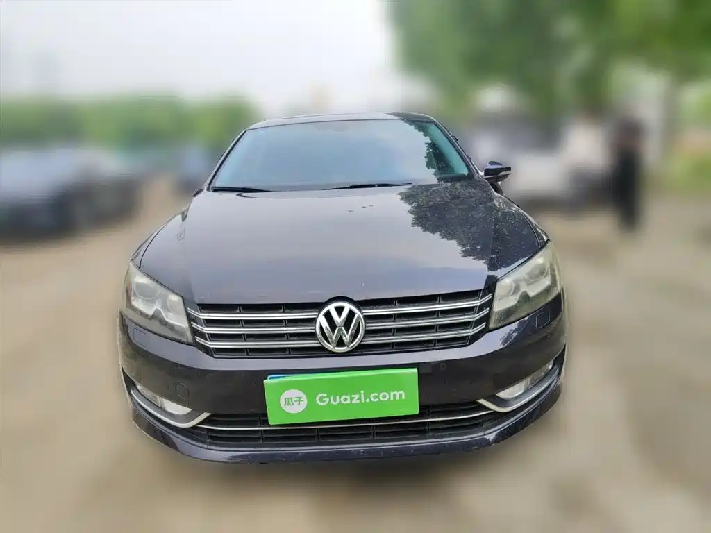 Volkswagen Passat 2014 1.8TSI DSG Executive Edition фото 24