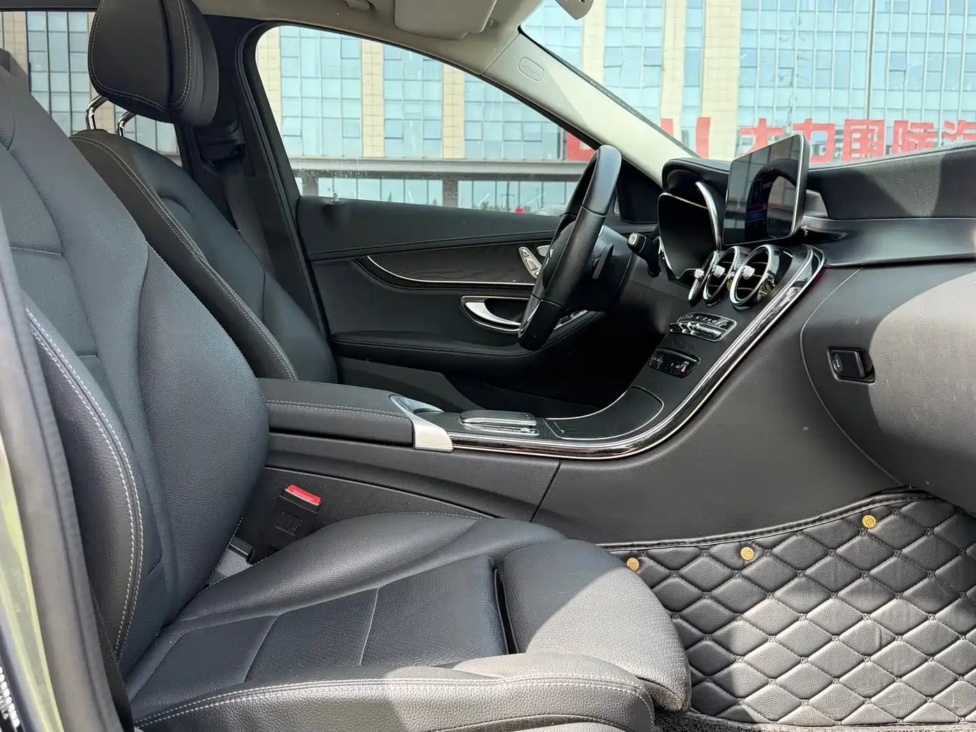 Mercedes-Benz C-Class 2019 Facelift C 260 L Sport фото 14