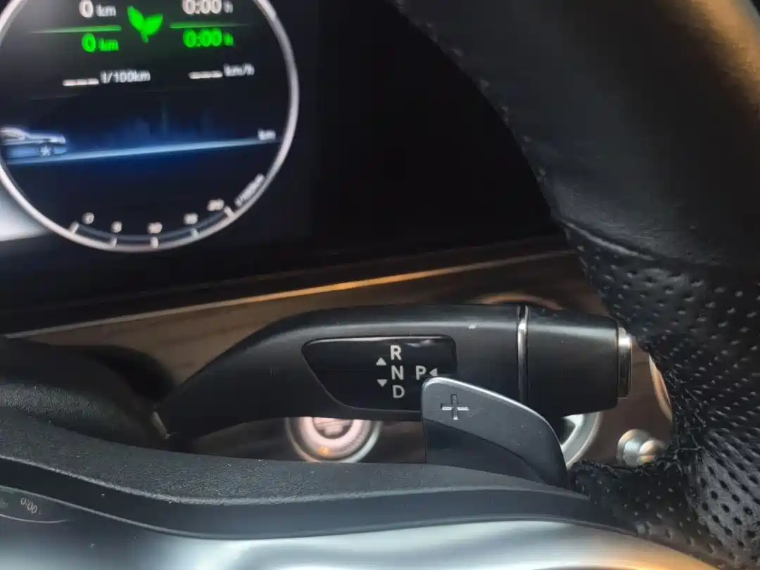 Mercedes-Benz E-Class 2020 Model E 260 L Sport фото 17