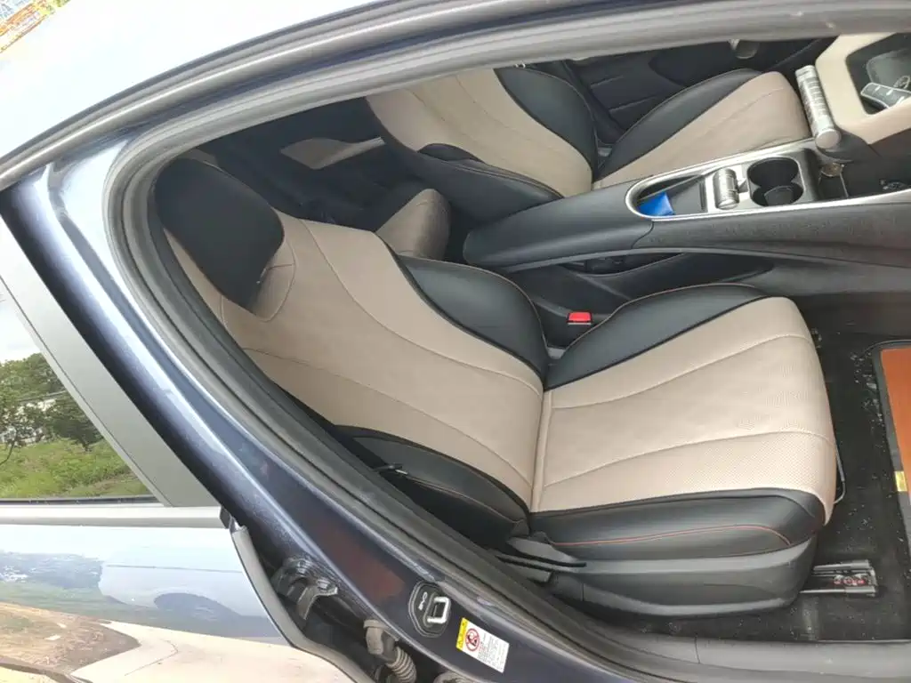 Фото 25 - BYD Dolphin
