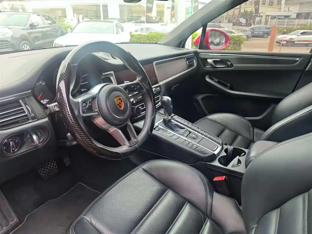 Porsche Macan 2020 Macan GTS 2.9T фото 9