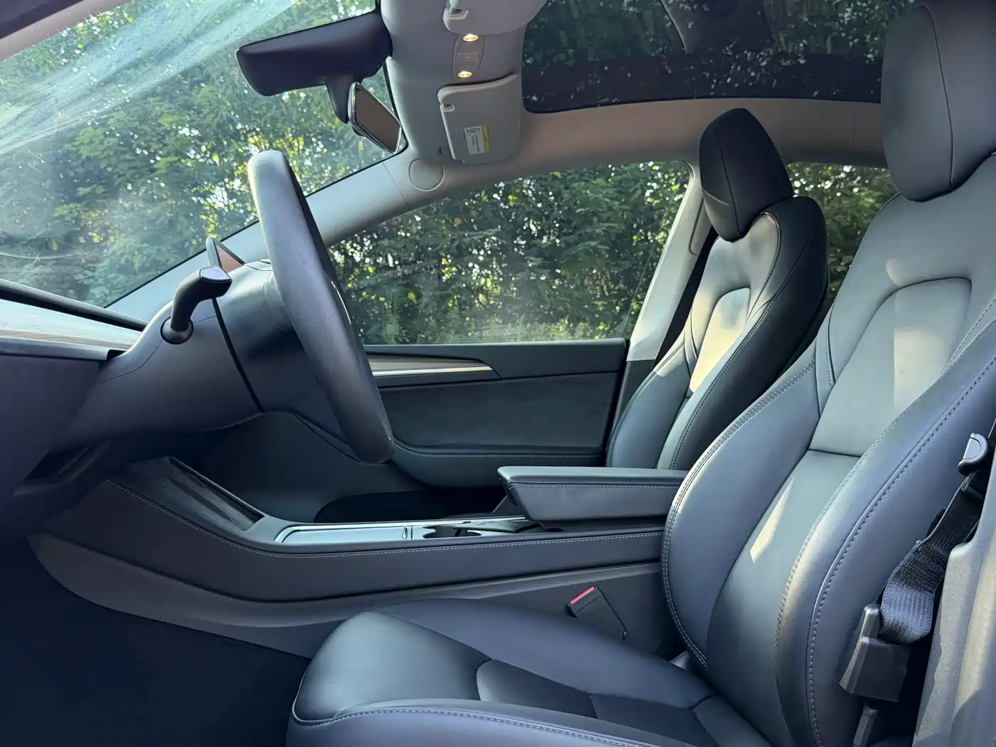 Фото 9 - Tesla Model Y