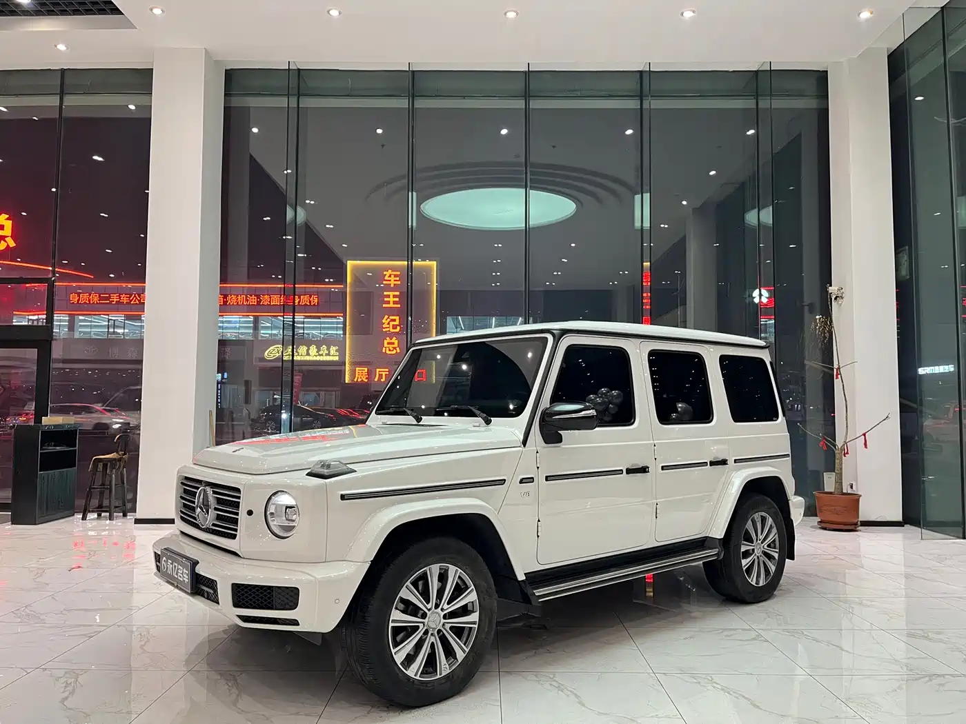 Mercedes-Benz G-Class 2019 Facelift G 500 фото 3