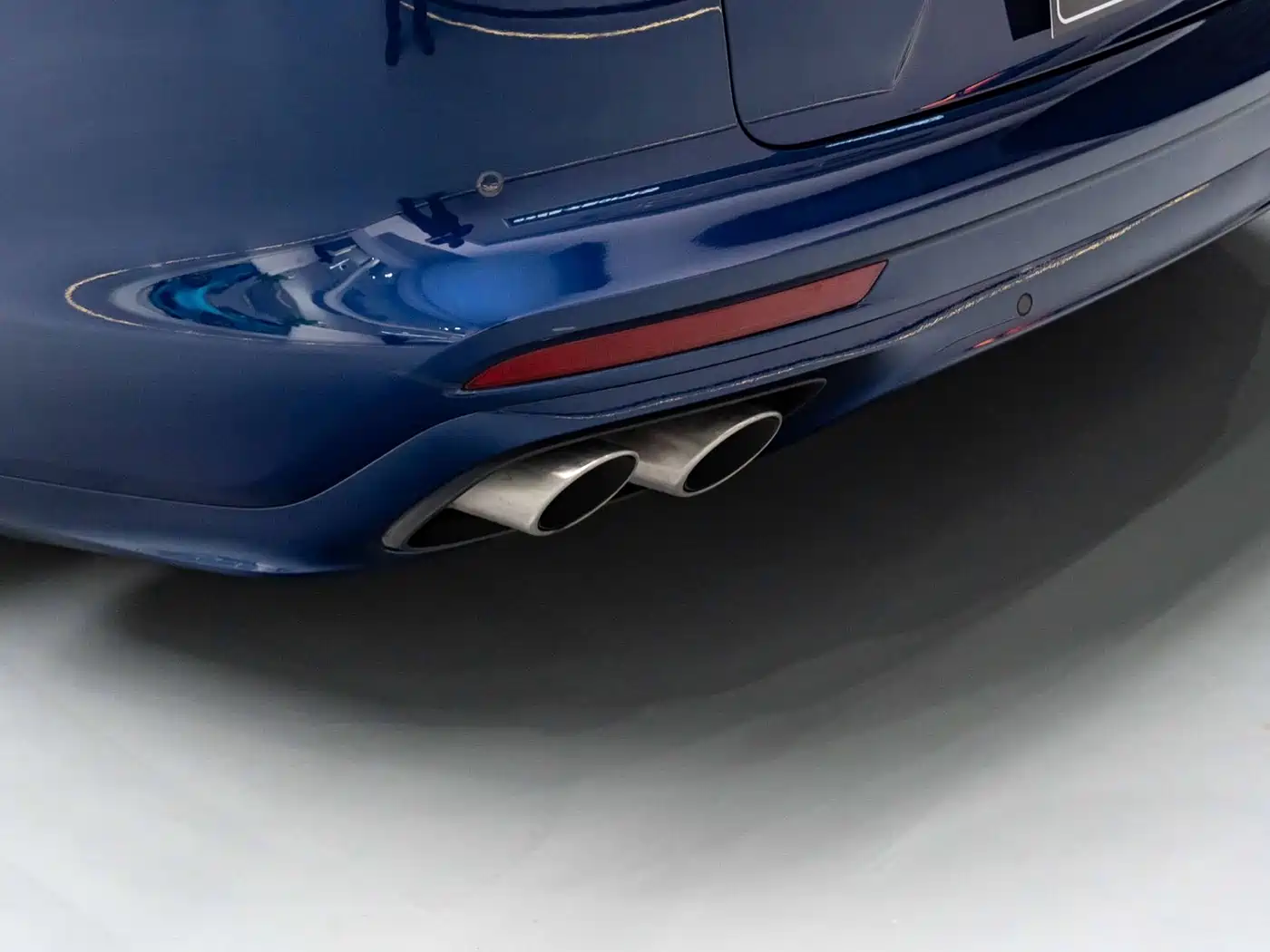 Porsche Panamera New Energy 2018 Panamera 4 E-Hybrid 2.9T фото 7