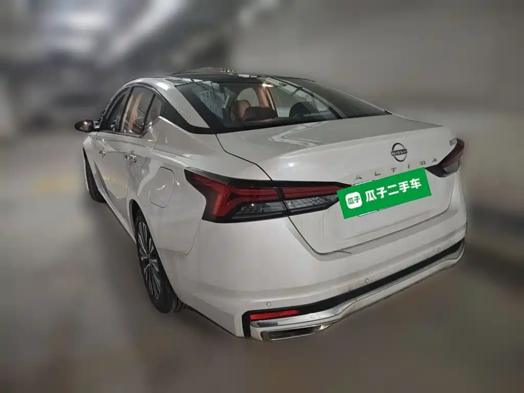 Nissan Teana 2026 2022 2.0L XL-Upr Premium Edition