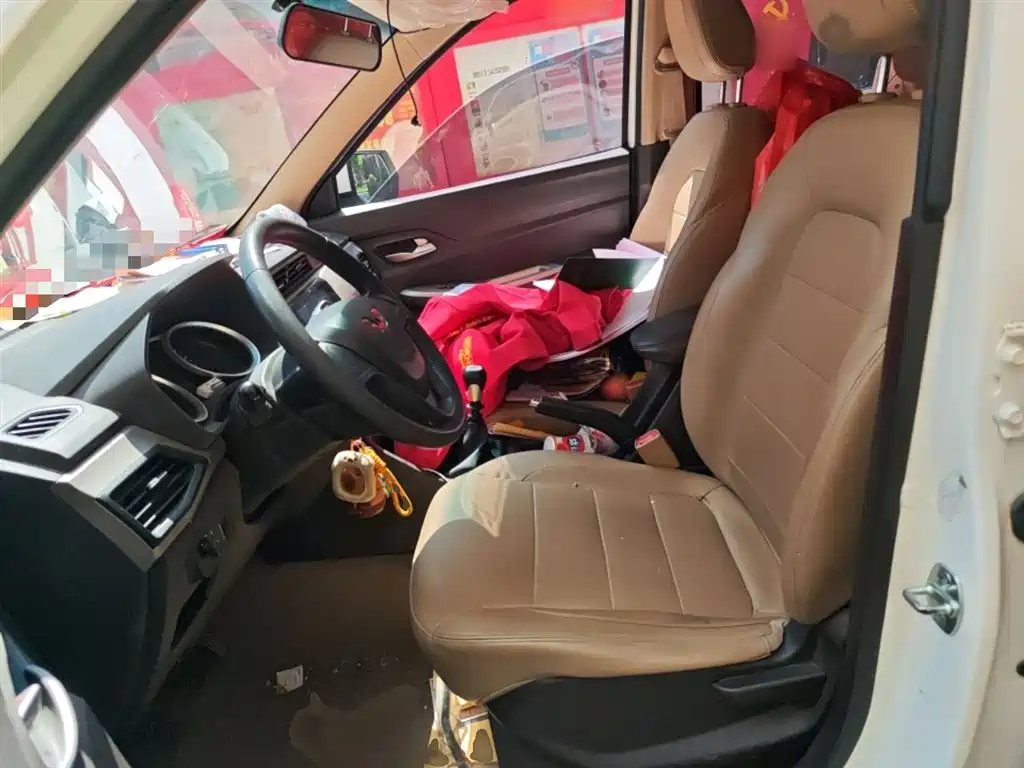 Фото 8 - Wuling Motors Wuling Hongguang