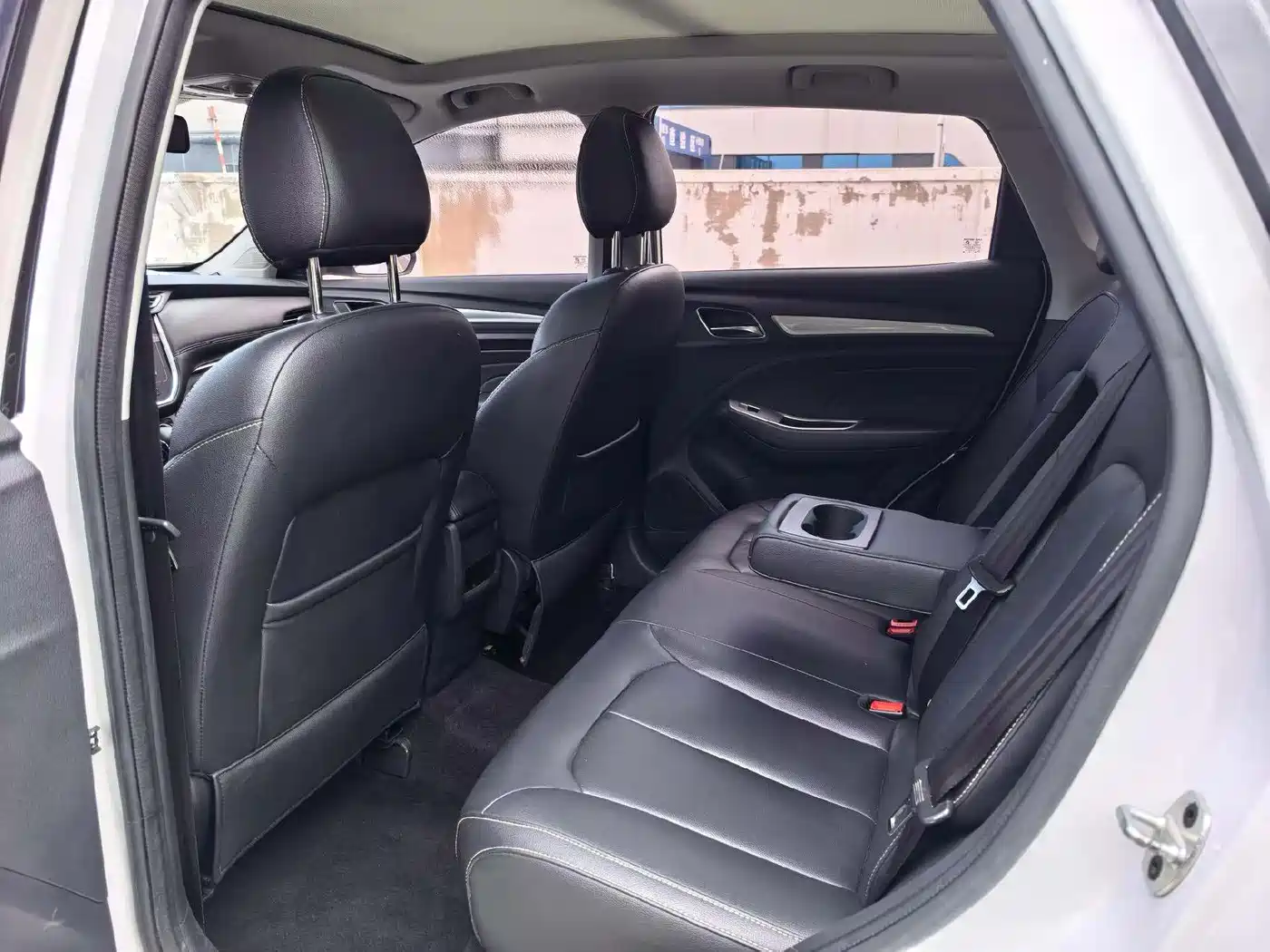 Roewe RX3 2019 2018 1.6L CVT Internet Smart Edition