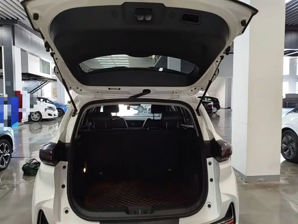 Changan CS15 2023 2021 1.5L Automatic Progressive