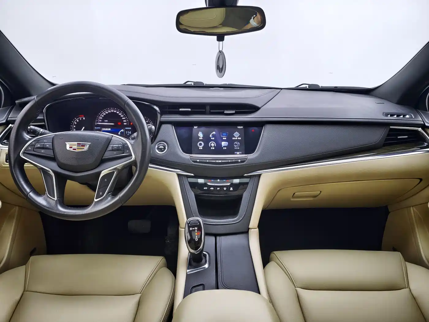 Cadillac XT5 2017 2016 25T Technology Model