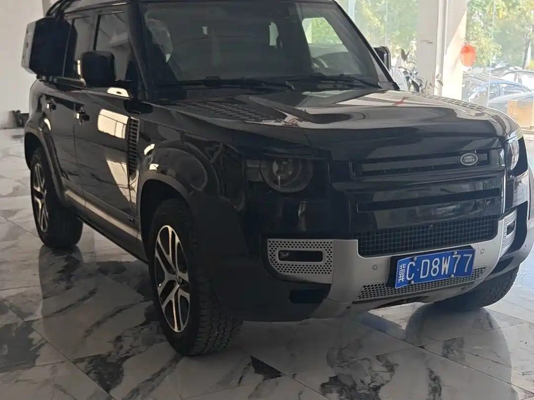 Фото 2 - Land Rover Defender