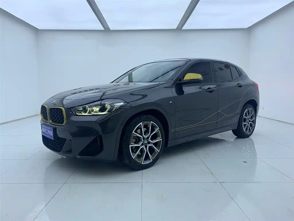 BMW X2