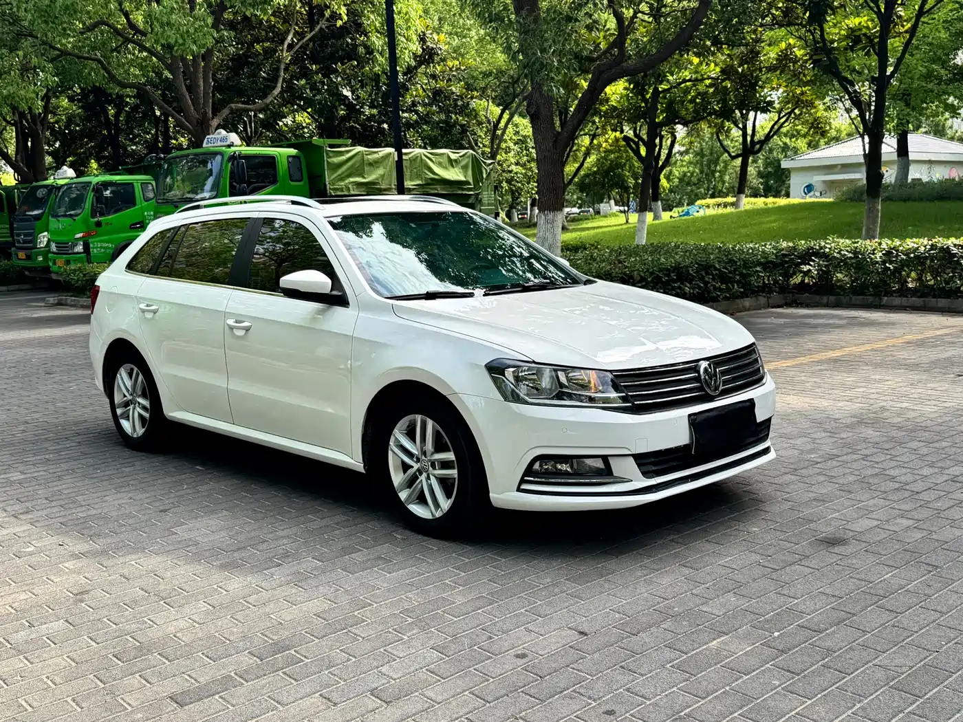 Volkswagen Lavida Tour 2018 2017 180TSI DSG Comfort Edition