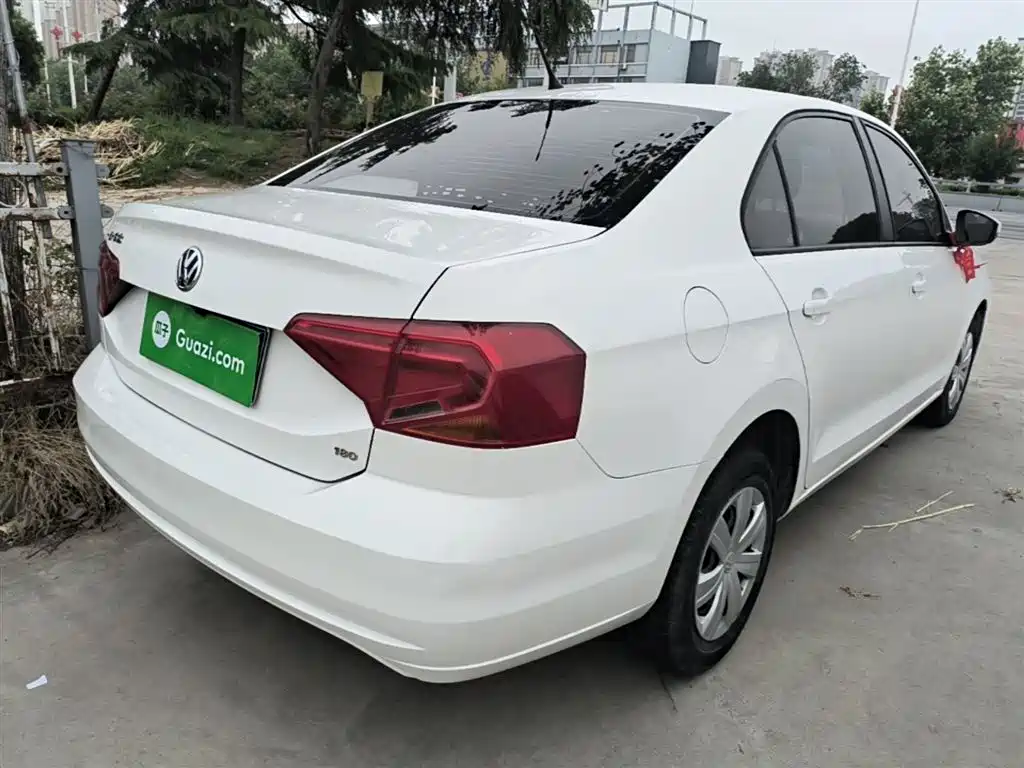 Volkswagen Jetta 2017 1.5L Manual Fashion фото 7