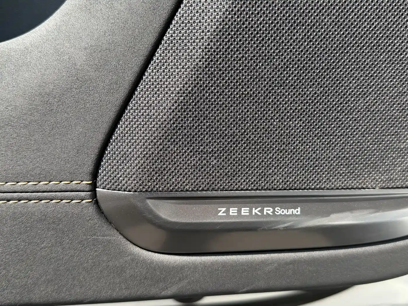 ZEEKR EXTREME KRYPTON 7X