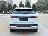 Фото 8 - Audi Q5 e-tron