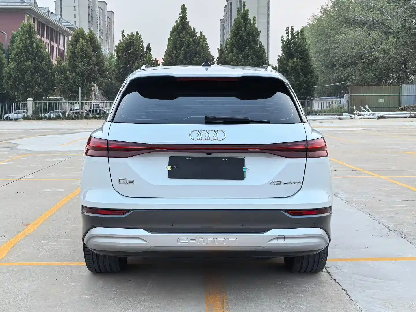 Фото 8 - Audi Q5 e-tron