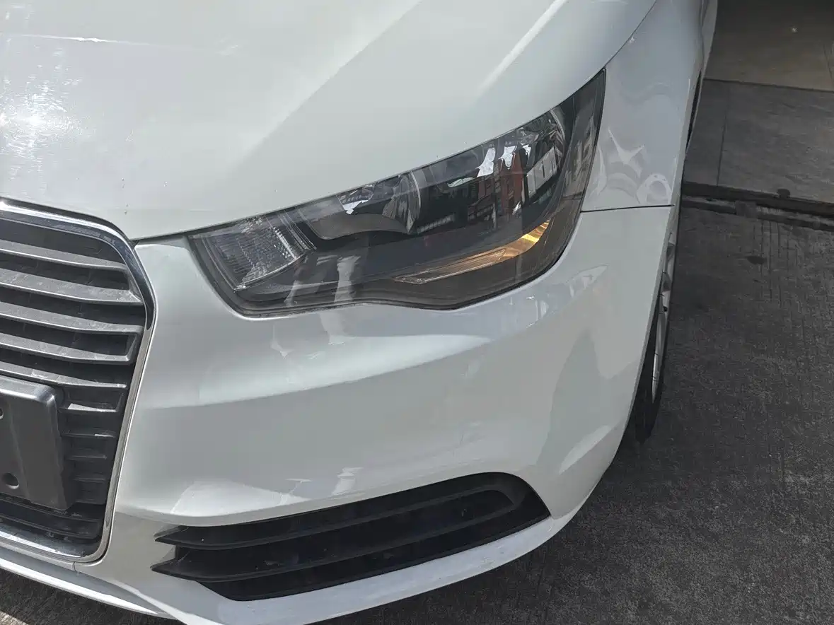 Audi A1 2014 30 TFSI Sportback Fashion фото 10