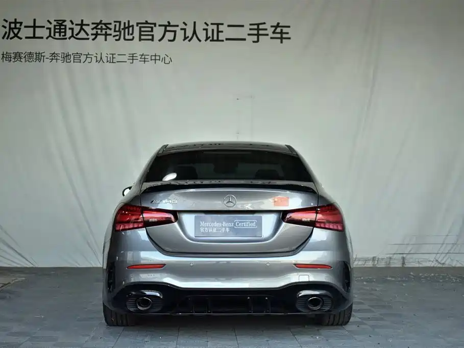 Mercedes-Benz A-Class AMG 2024 AMG A 35 L 4MATIC фото 16