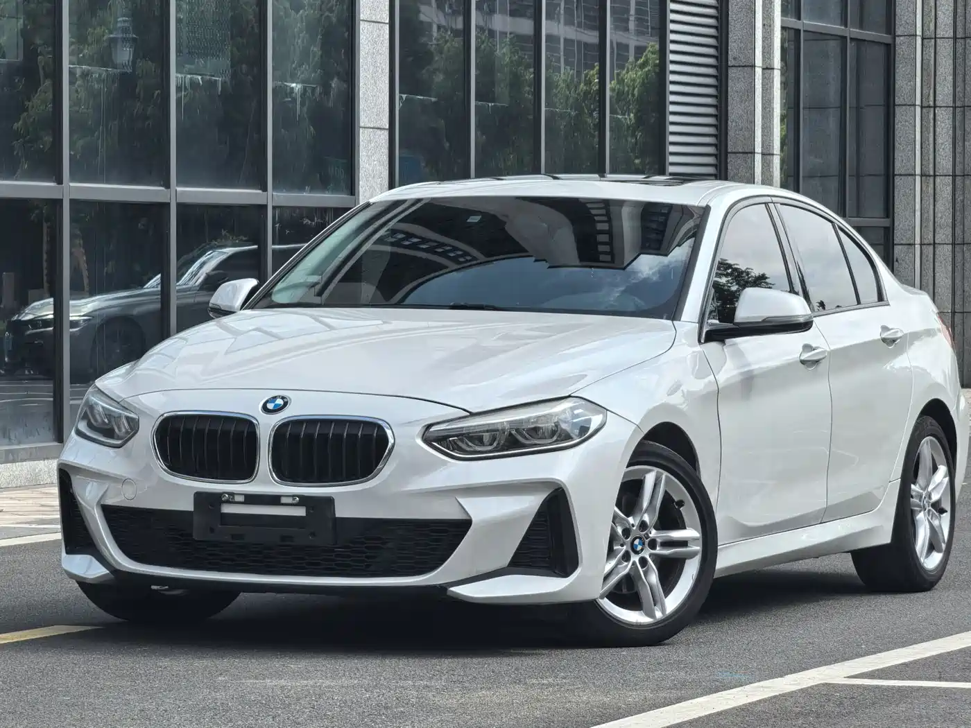 BMW 1 Series 2019 118i M Sport Package