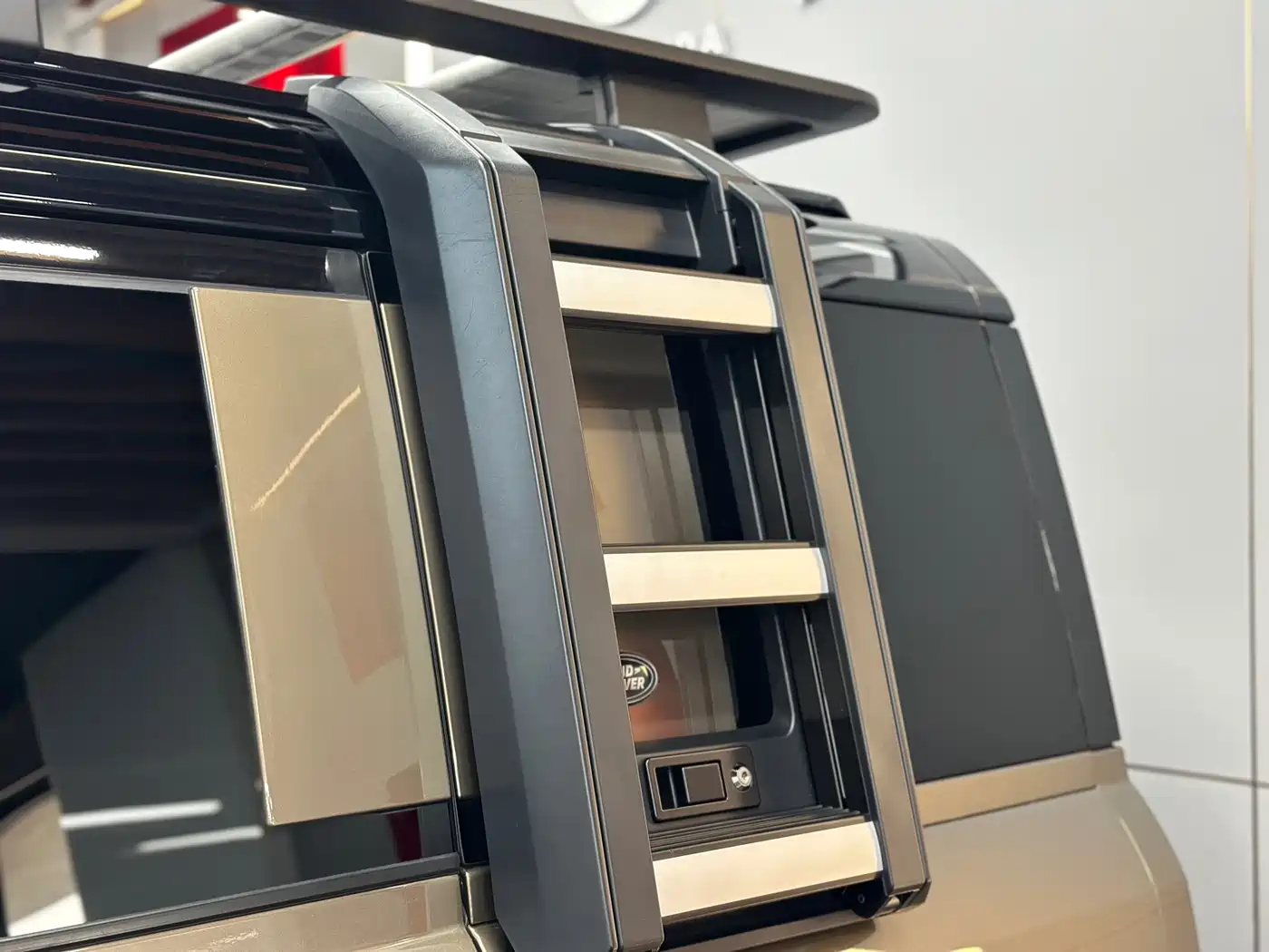 Land Rover Defender 2020 2020 Model 110 P400 HSE