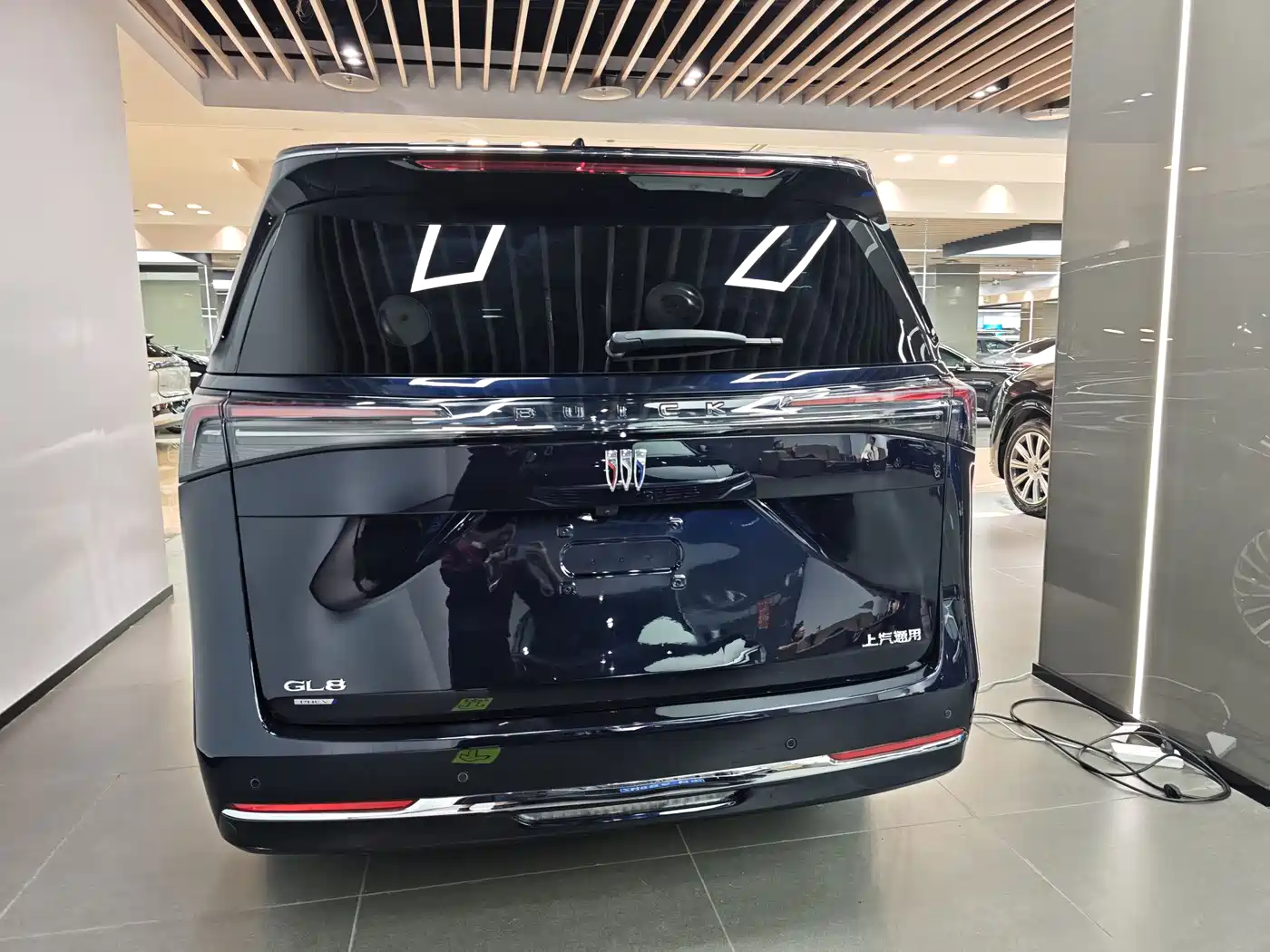 BUICK GL8 NEW ENERGY