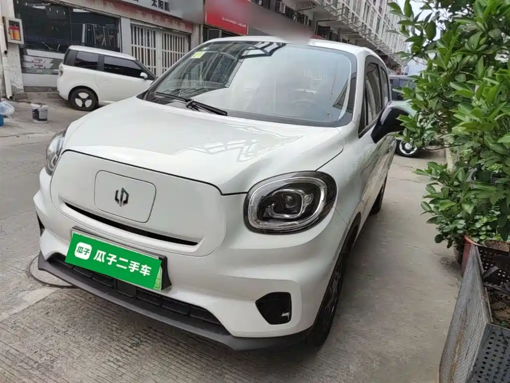 ZERO-RUNNING CAR ZERO RUN T03