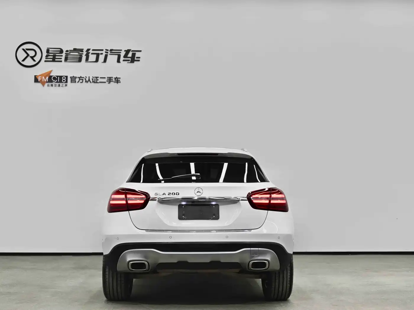 Mercedes-Benz GLA 2018 GLA 200 Fashion фото 2