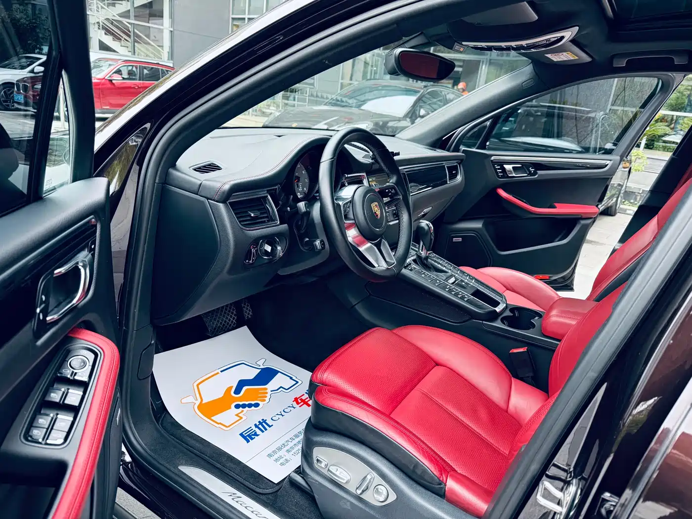 Porsche Macan 2016 Macan S 3.0T фото 8