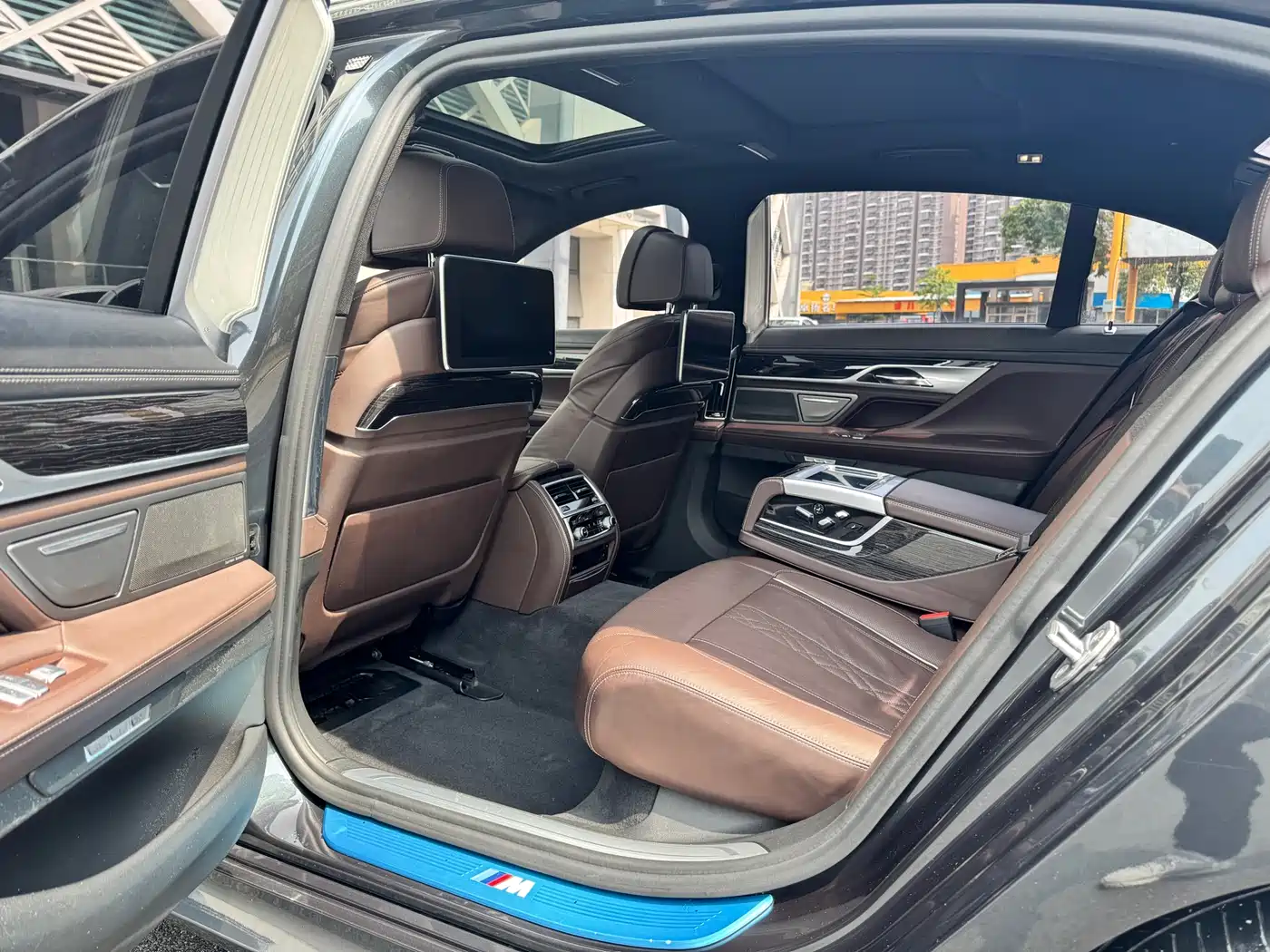 BMW 7 Series 2018 730Li Premium Type M Sport Package фото 6