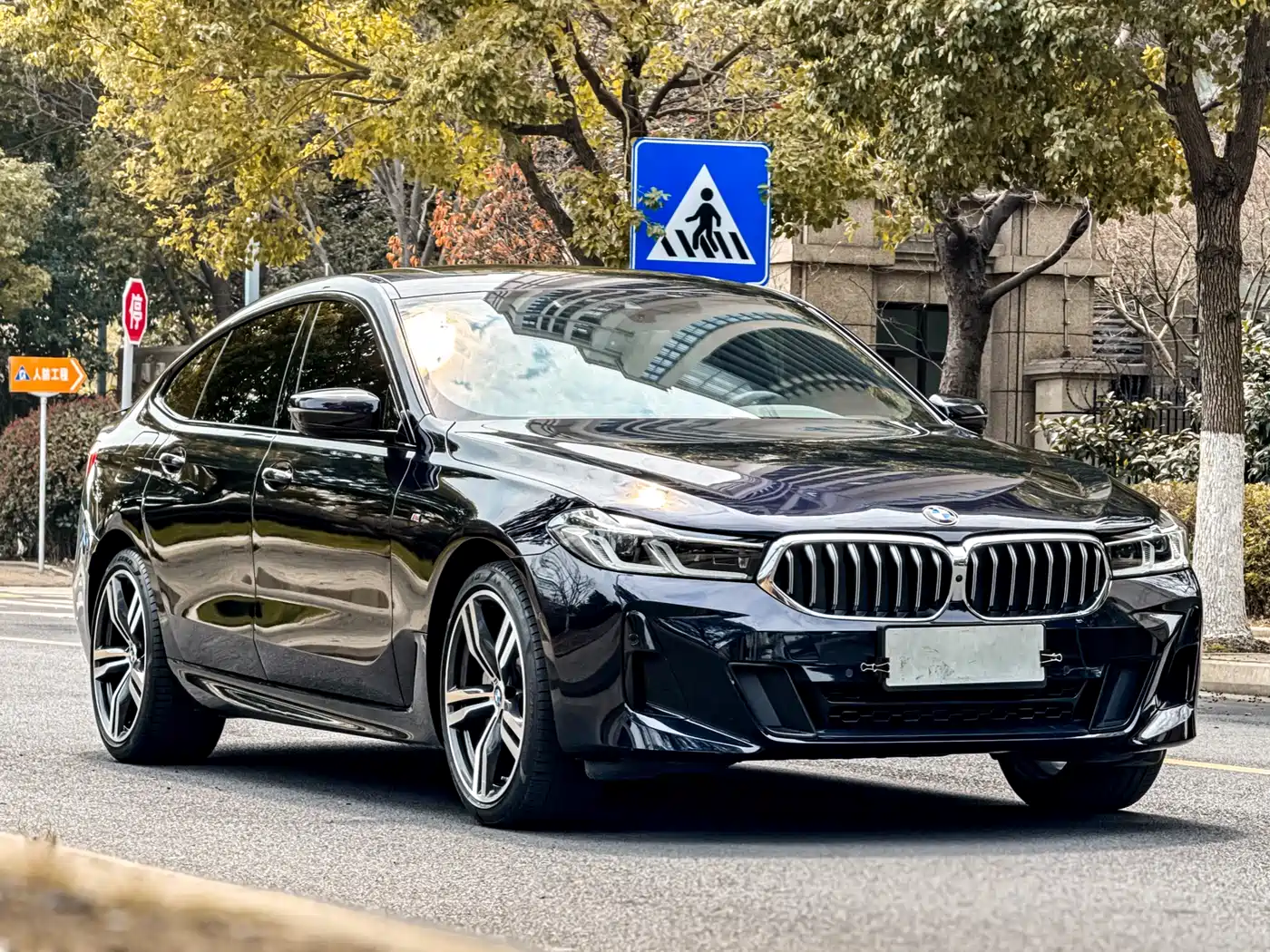 BMW 6 Series GT 2022 Model 630i M Sport Package фото 4