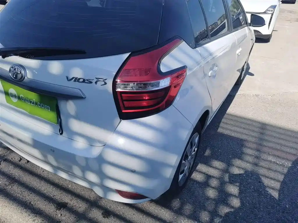 Toyota Vios FS 2019 1.5L CVT Fengchi Edition фото 8