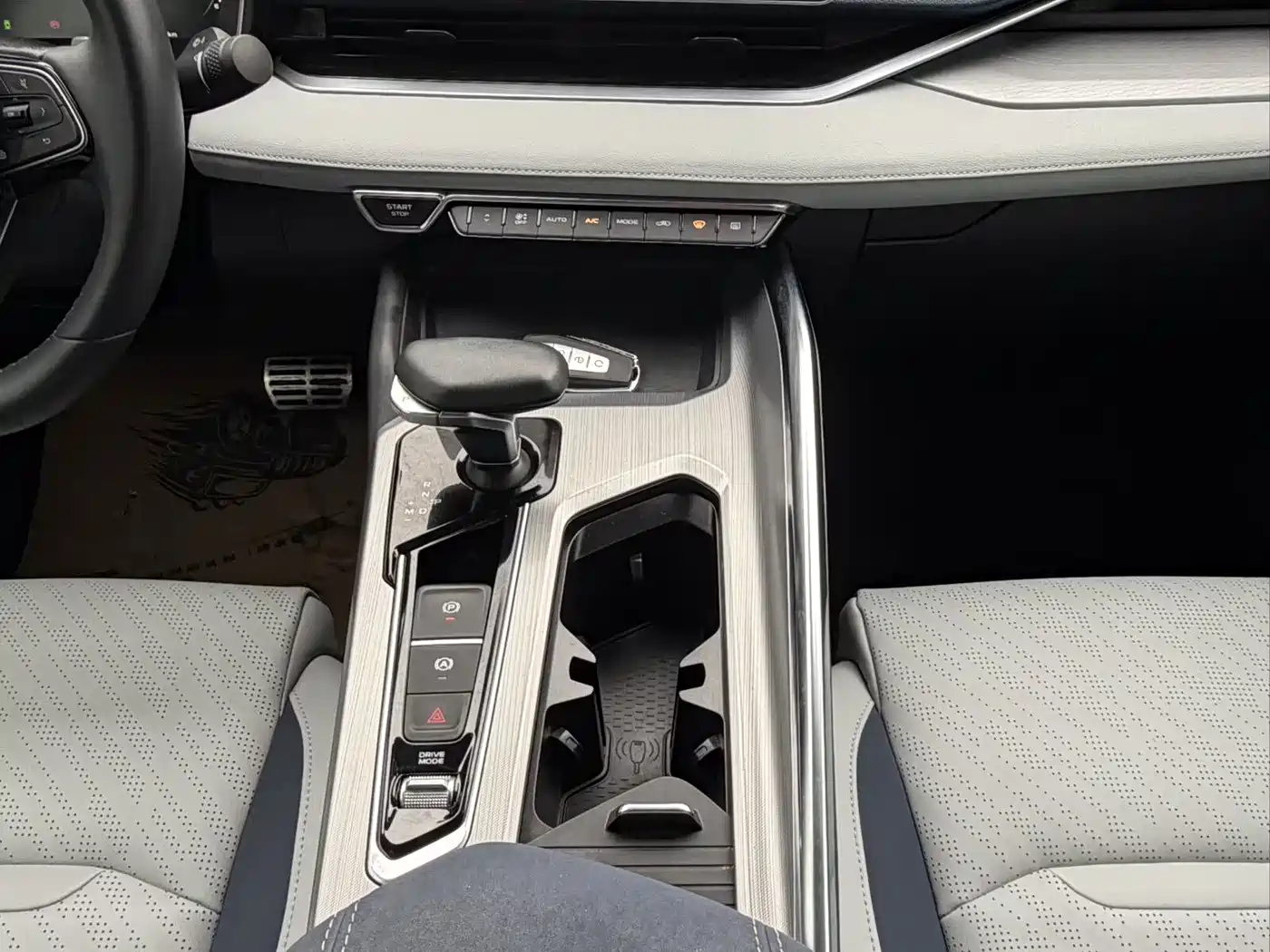 GEELY AUTOMOBILE XINGRUI