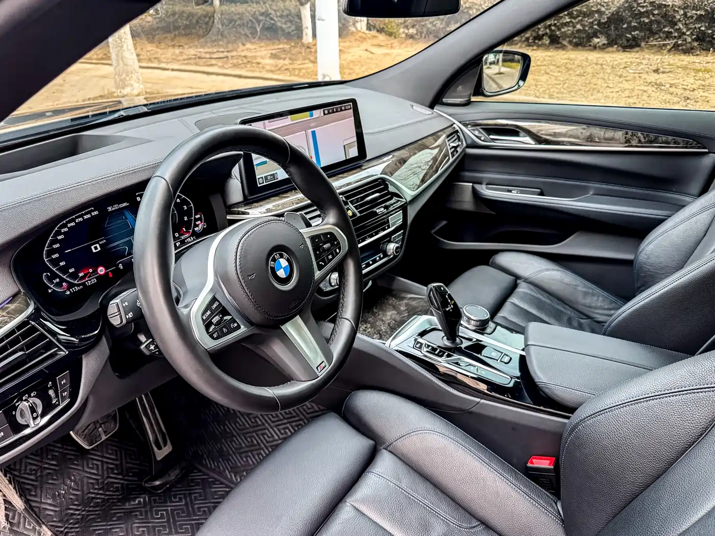 BMW 6 Series GT 2022 Model 630i M Sport Package фото 10
