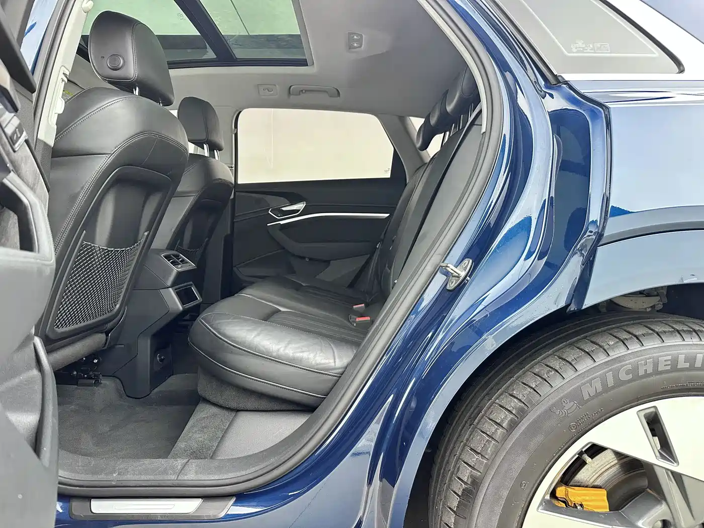 Audi e-tron (Import) 2019 55 quattro Technology фото 12