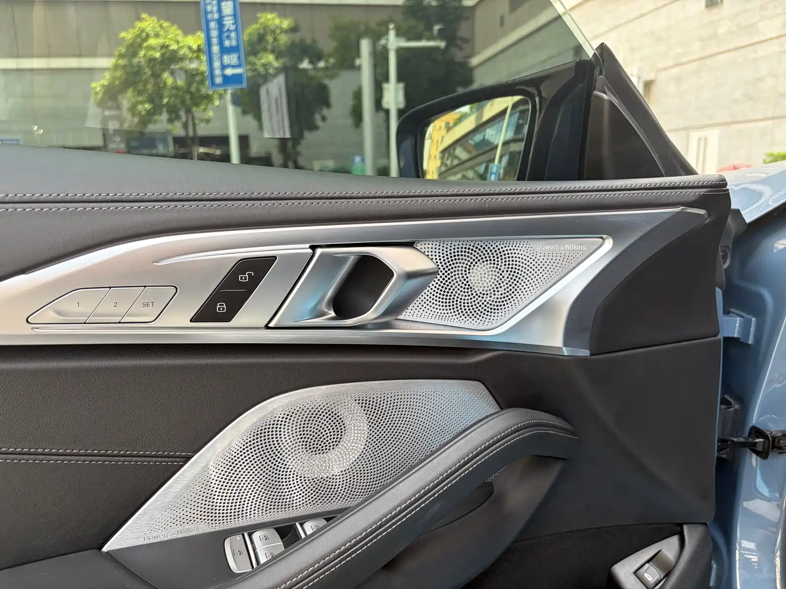 Фото 8 - BMW M8