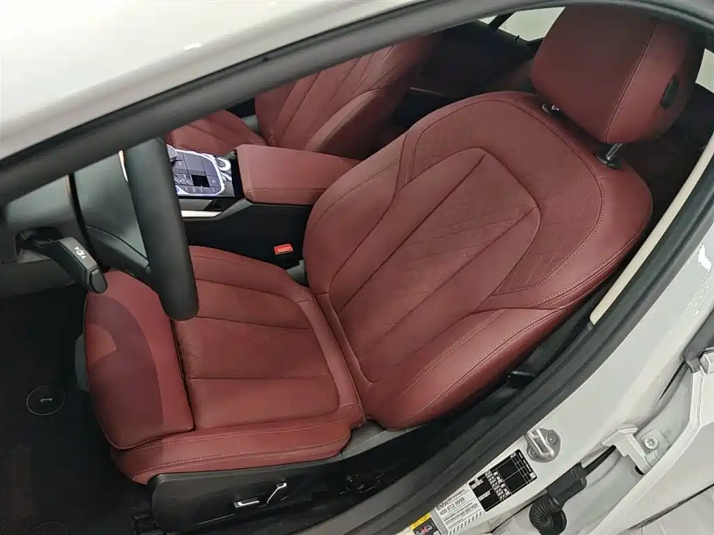 BMW i3 2024 eDrive 35 L фото 15