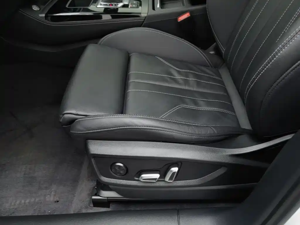 Audi Q5L, миниатюра 20