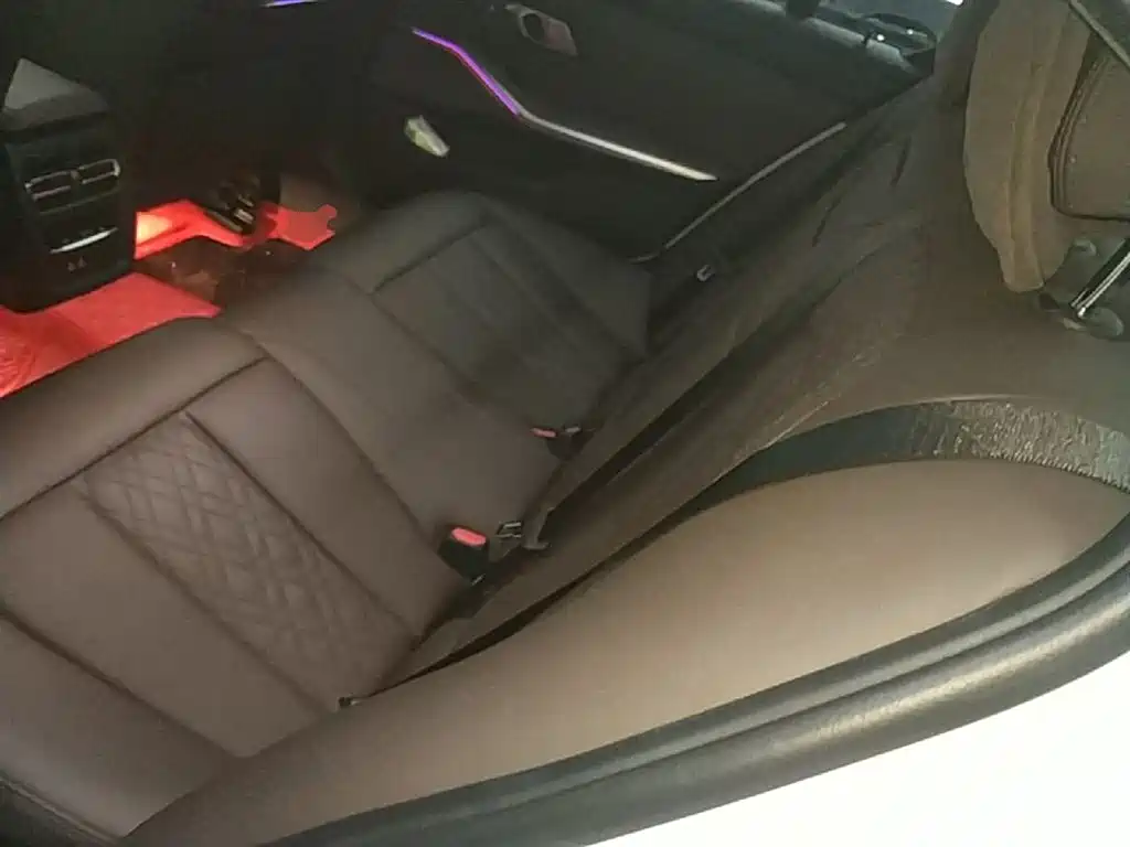 BMW 3 Series 2022 Facelift 325Li M Sport Shadow Edition фото 17