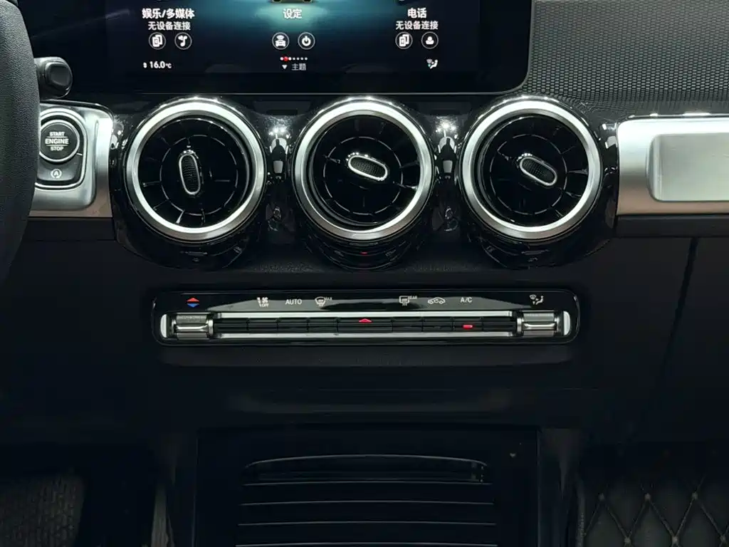 Mercedes-Benz GLB 2020 GLB 180 Dynamic фото 12