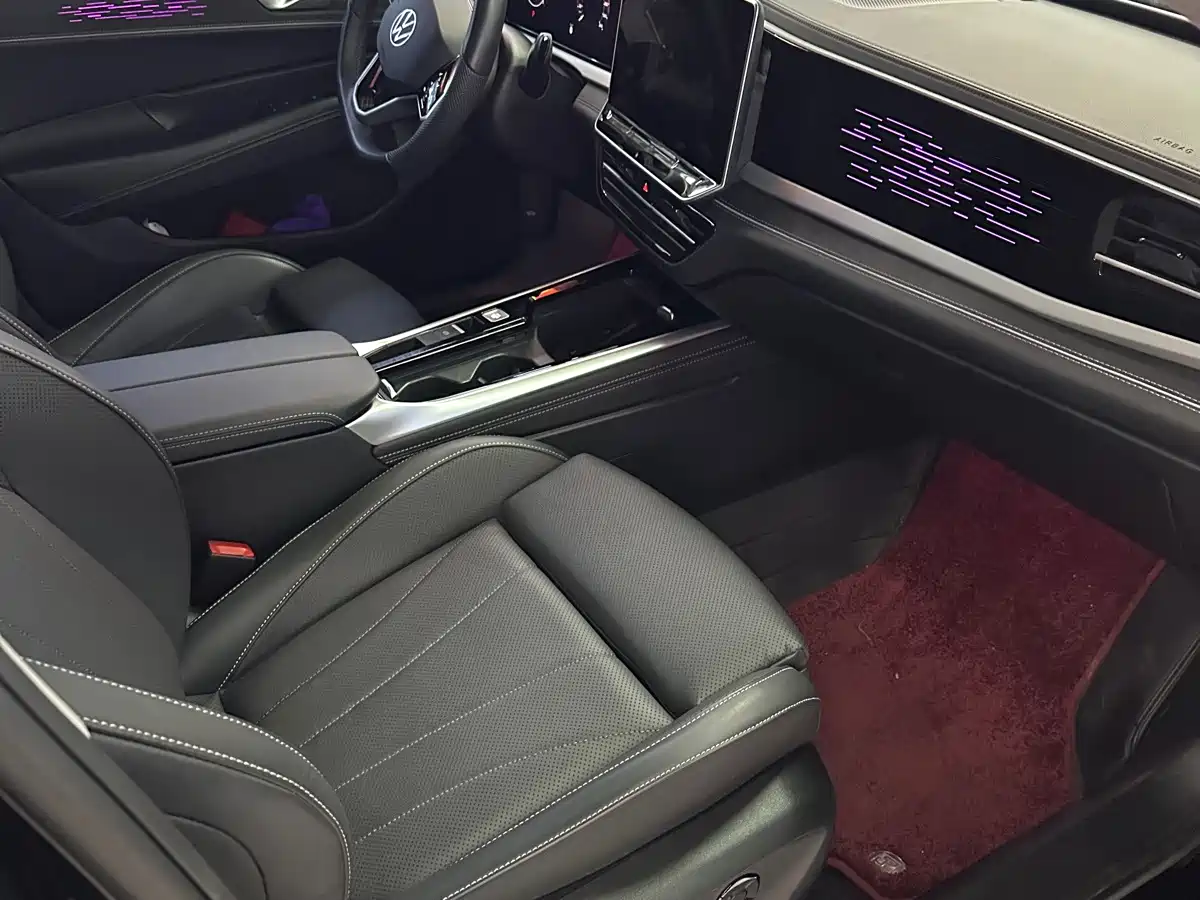 Photo 6 - Volkswagen Passat