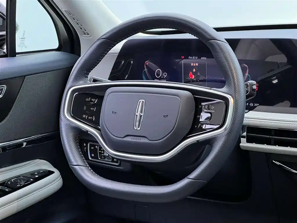 Lincoln Adventurer 2025 2024 2.0T FWD Exclusive Edition