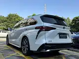 Фото 5 - Toyota Granvia