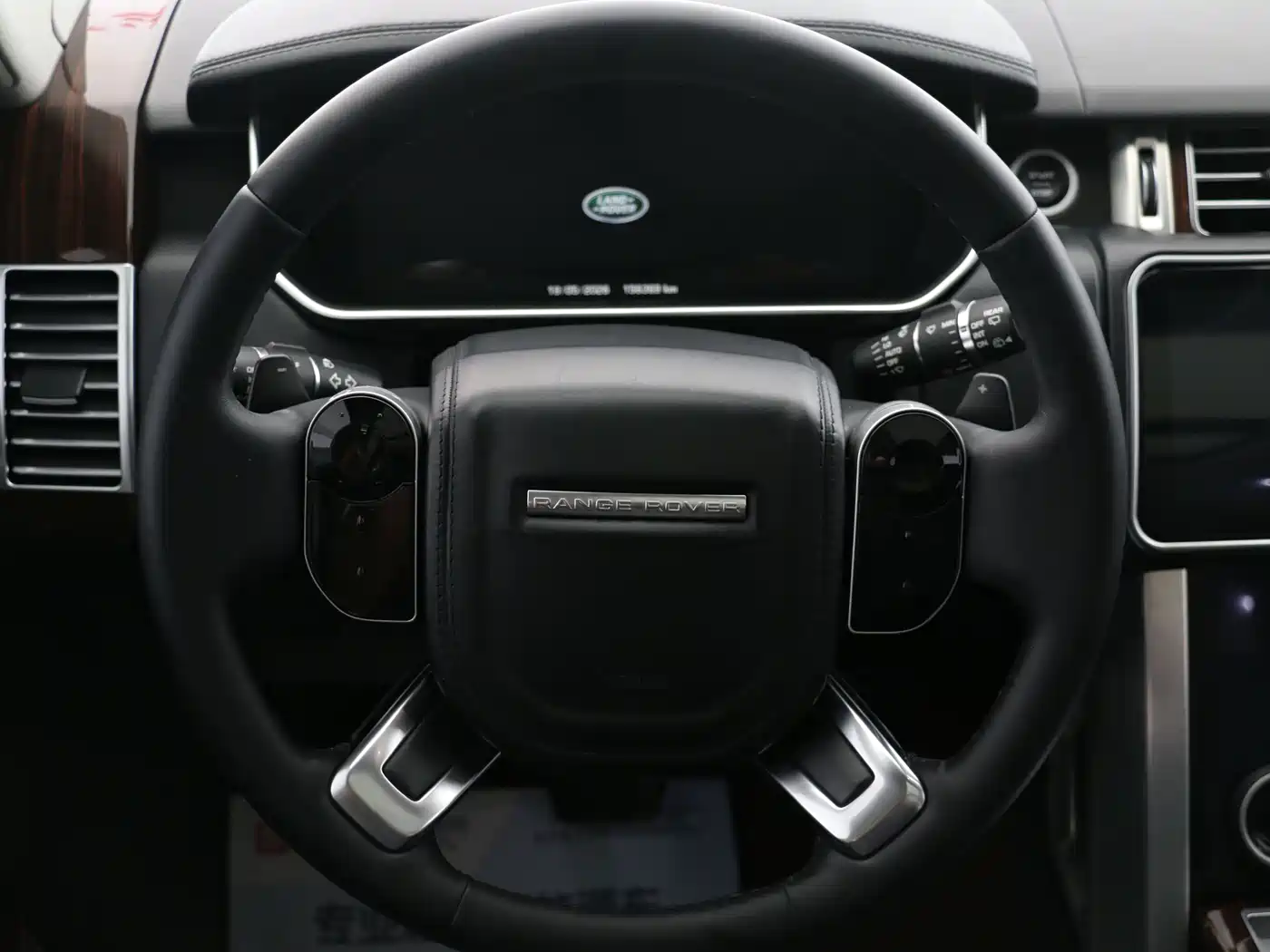 Land Rover Range Rover 2015 3.0 TDV6 Vogue фото 11