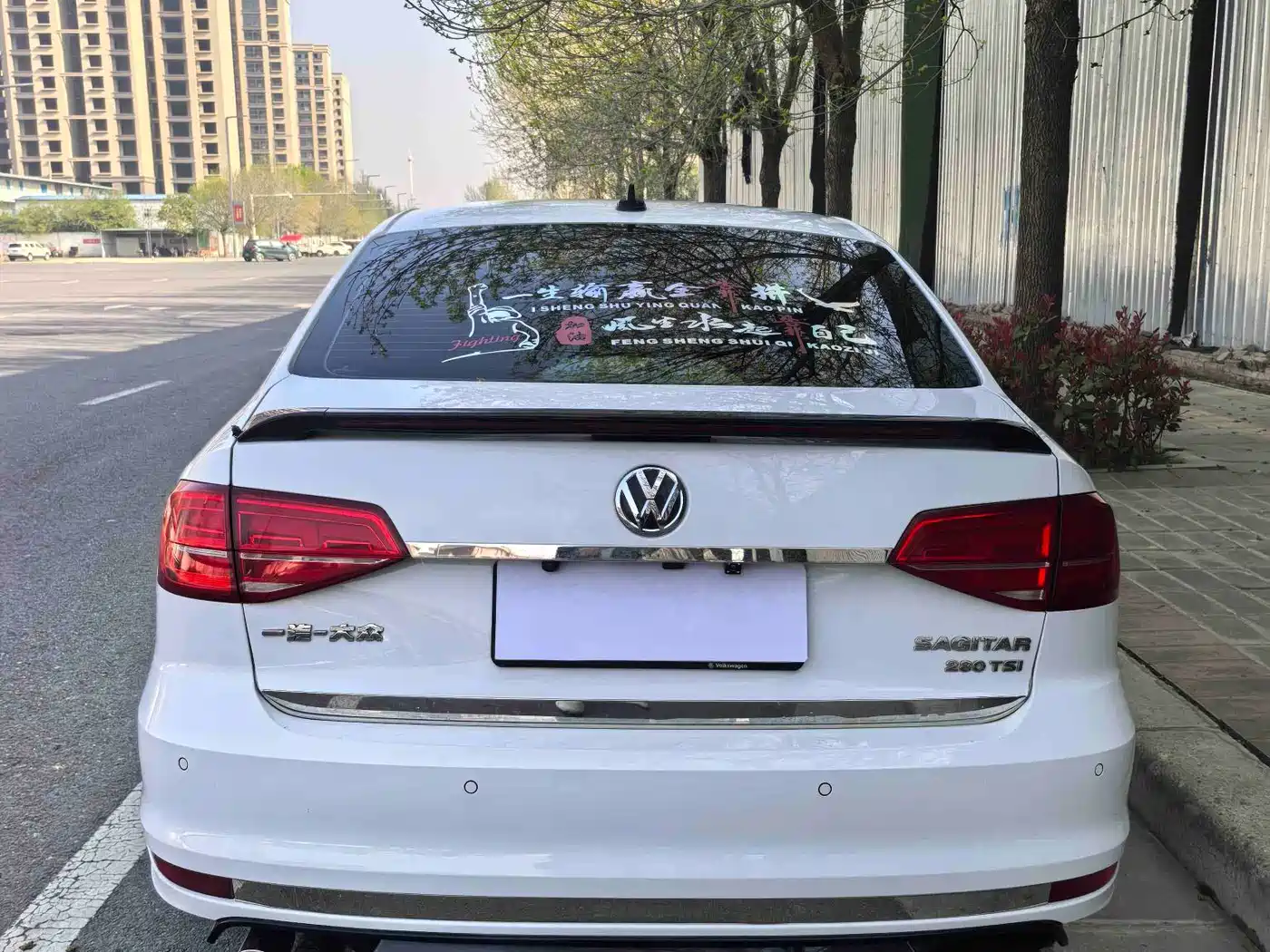 Volkswagen Sagitar 2018 280TSI DSG Spark Edition фото 17