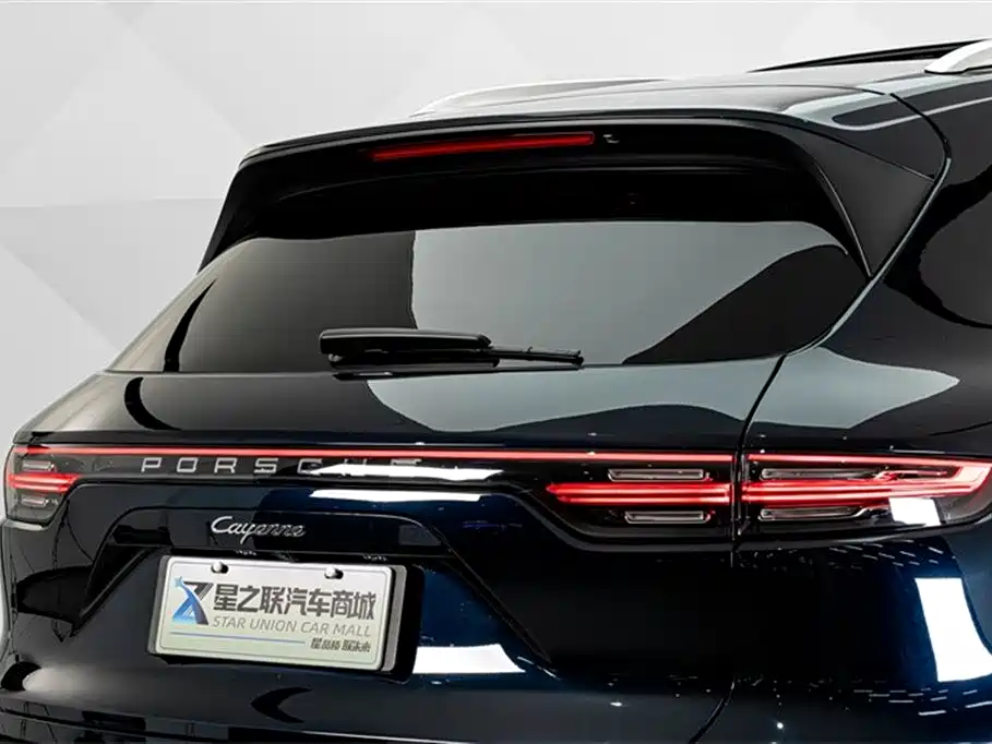 PORSCHE CAYENNE NEW ENERGY