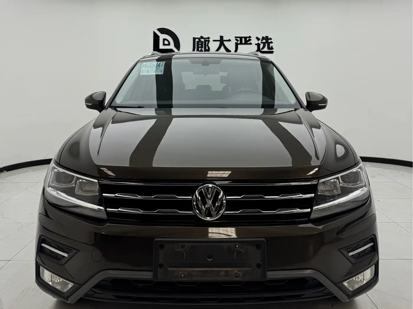Volkswagen Tiguan L 2017 330TSI Automatic 2WD Comfort Edition фото 2