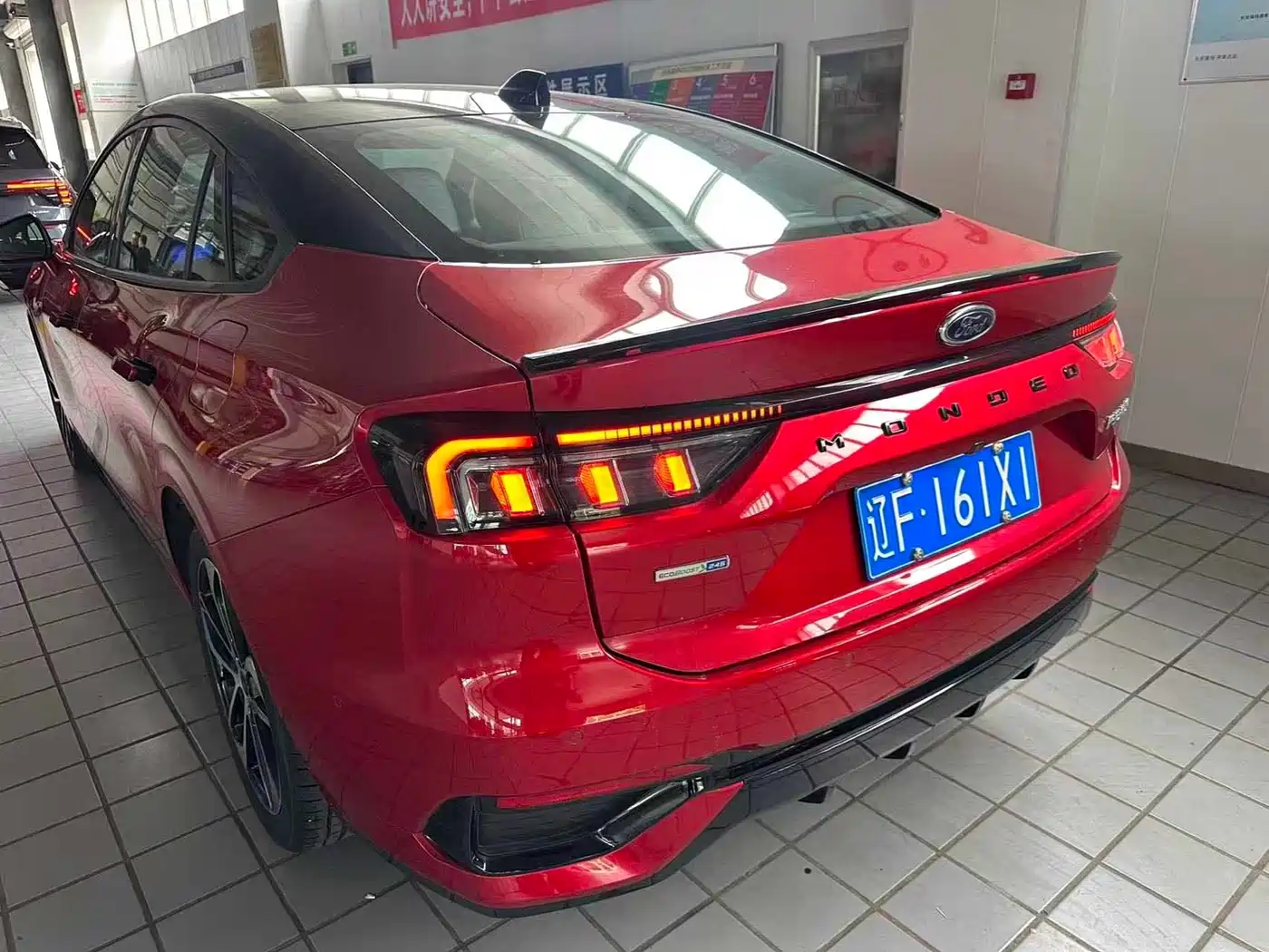 FORD MONDEO