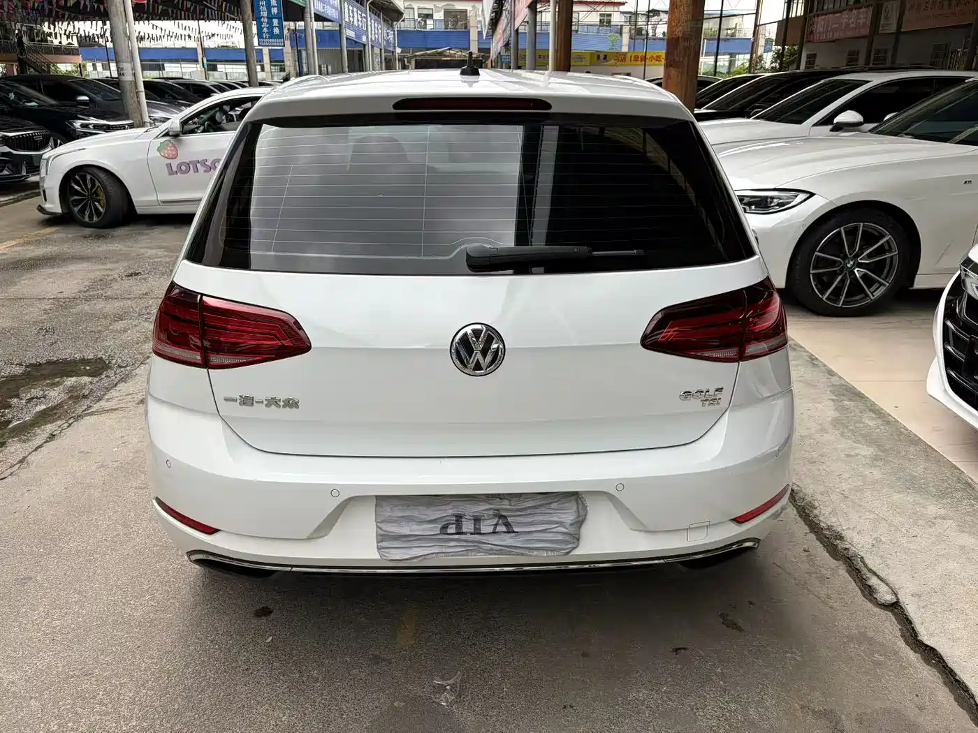 Фото 8 - Volkswagen Golf